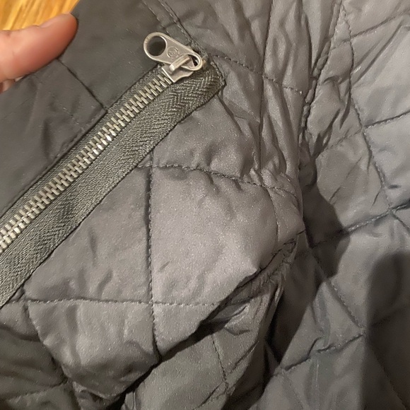 Black Elegant Eden Coat - Picture 4 of 6